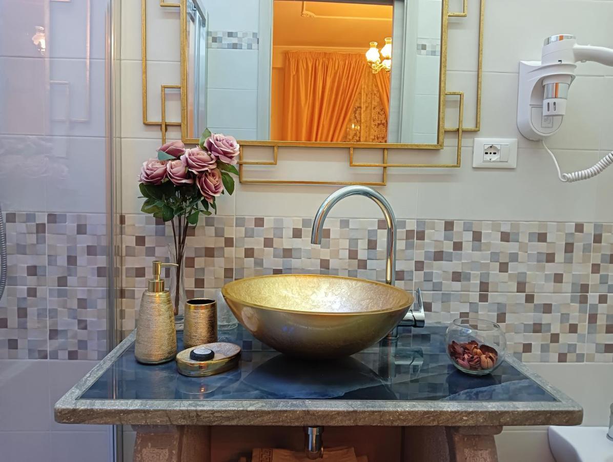 Le 3 Dee Bed and Breakfast Reggio di Calabria Exteriör bild