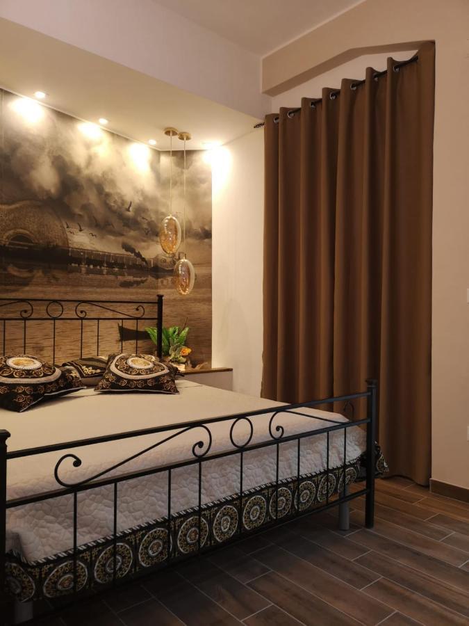 Le 3 Dee Bed and Breakfast Reggio di Calabria Exteriör bild