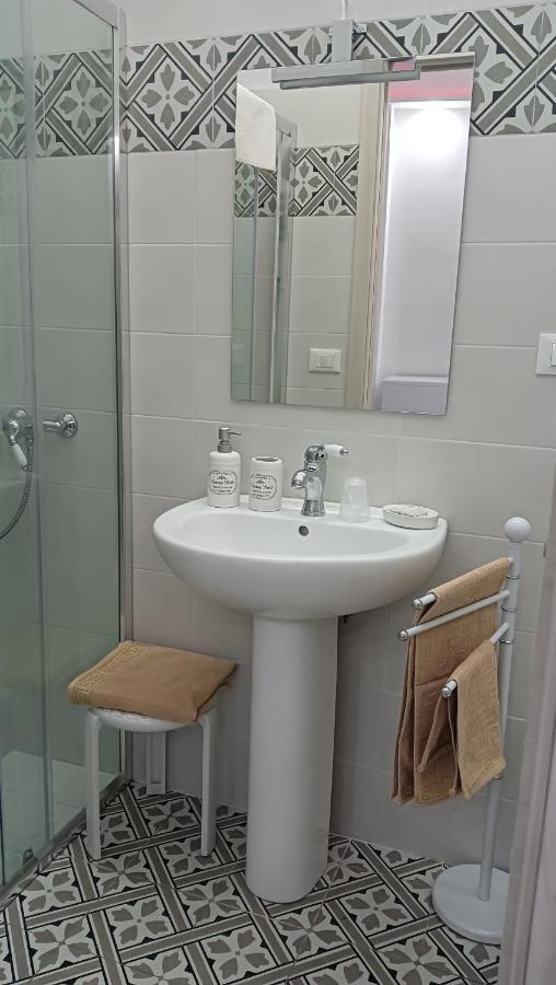 Le 3 Dee Bed and Breakfast Reggio di Calabria Exteriör bild