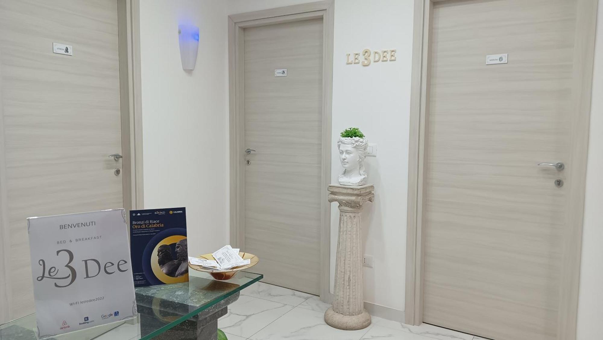 Le 3 Dee Bed and Breakfast Reggio di Calabria Rum bild